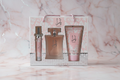 Coffret cadeau Yara Rose Lattafa body splash et lotion corps rose et blanc